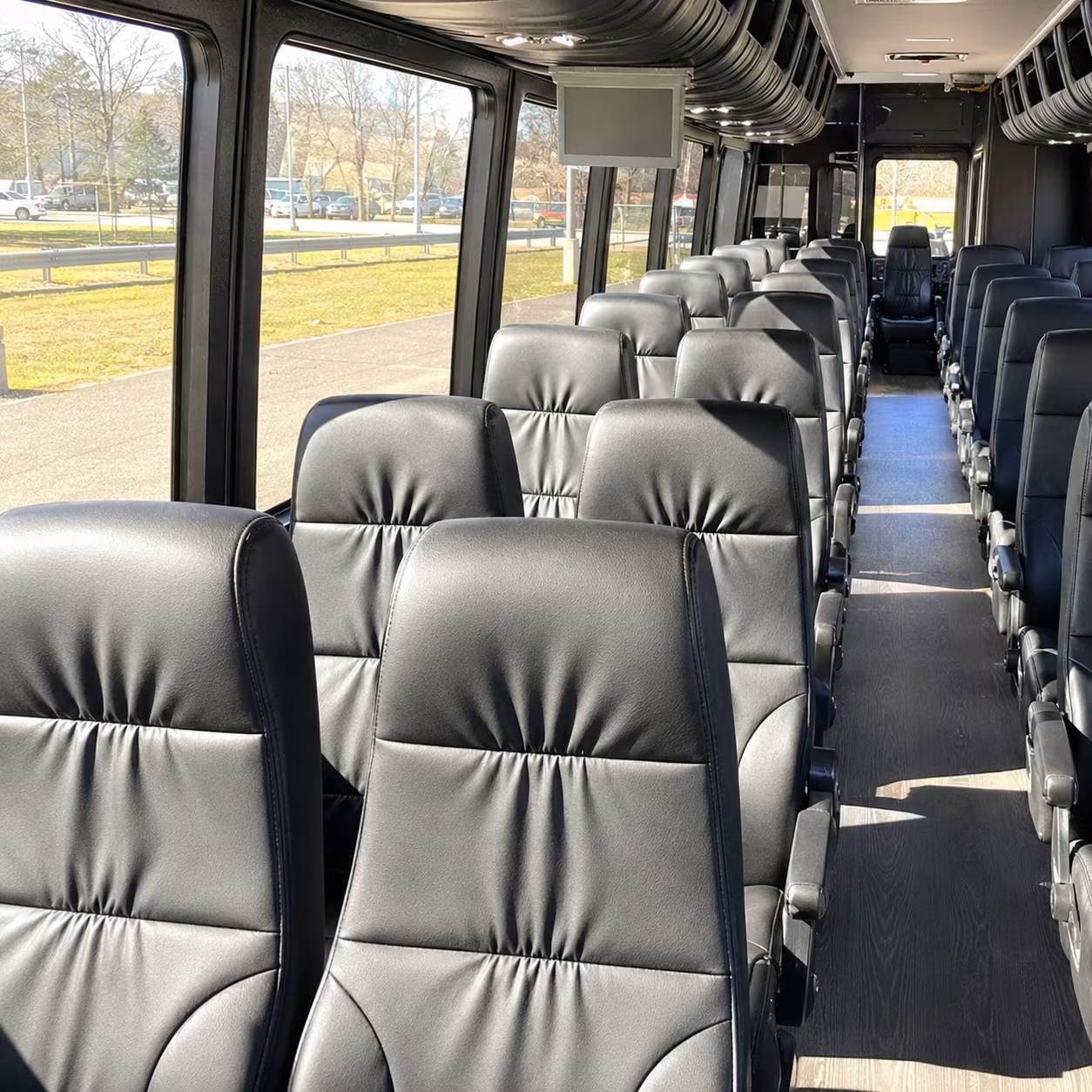 hotel shuttles for conferences and business travel