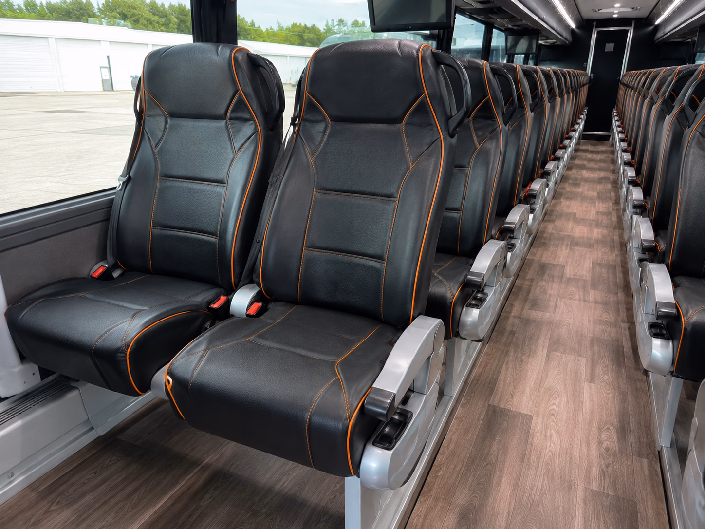 lansing construction and film crew shuttle buses
