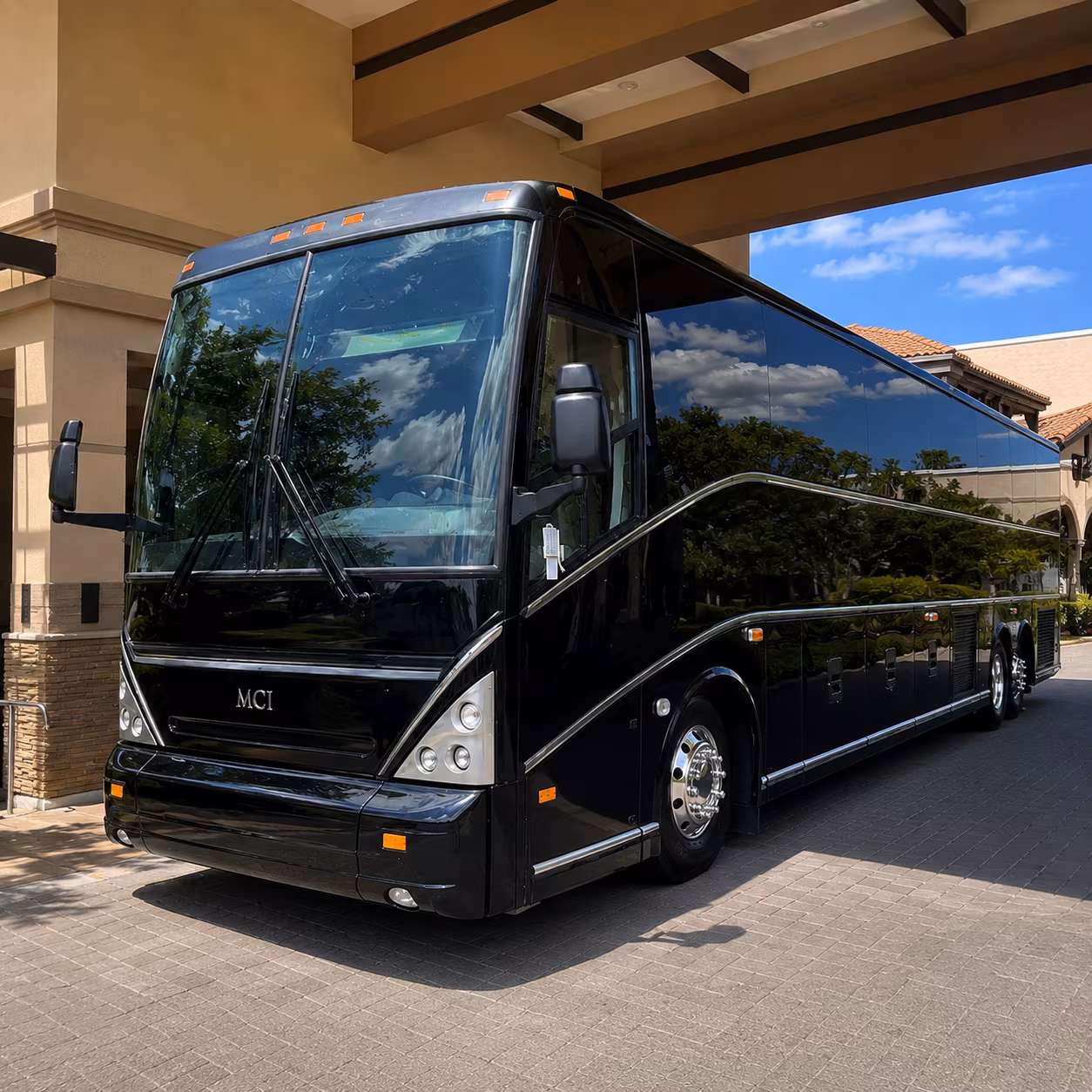multi day and overnight charter bus trips from lansing