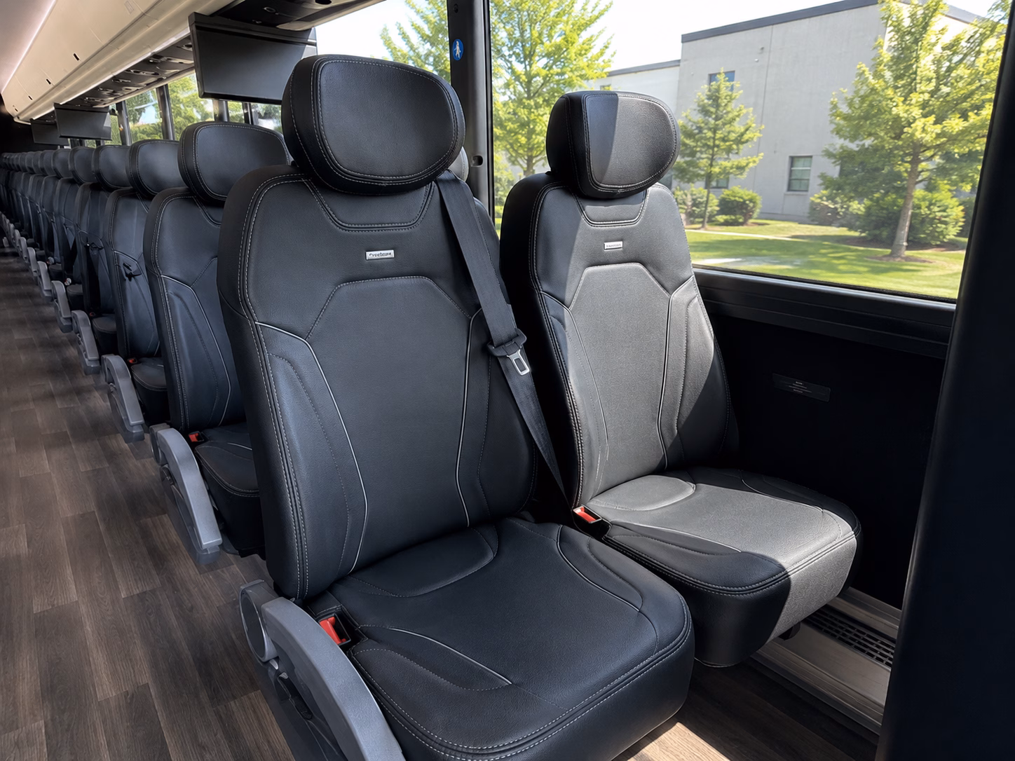 private charter buses for layovers in lansing